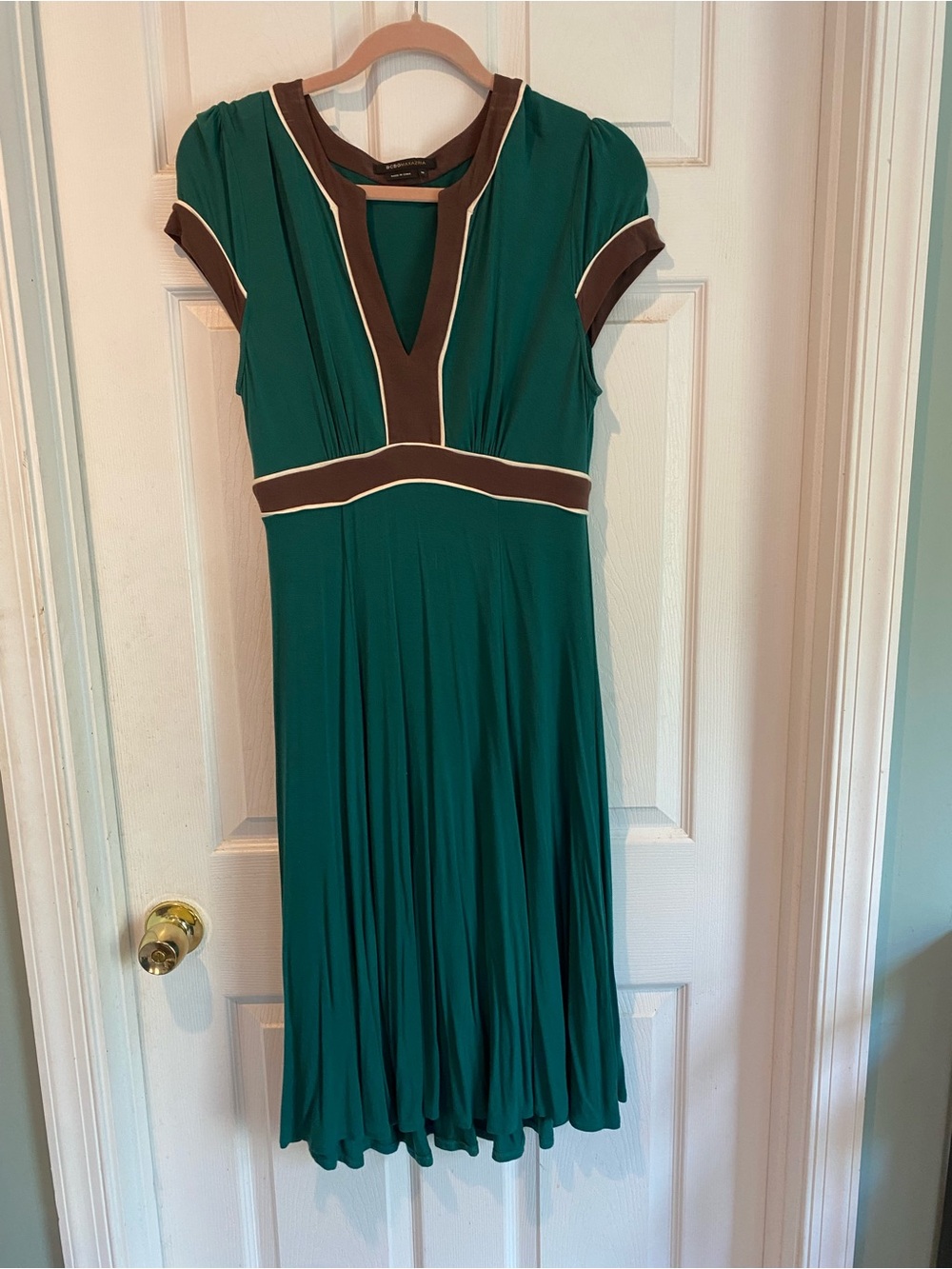 BCBGMaxAzria Teal V-Neck Tunic with Brown and White Trim - Picture 2 of 6
